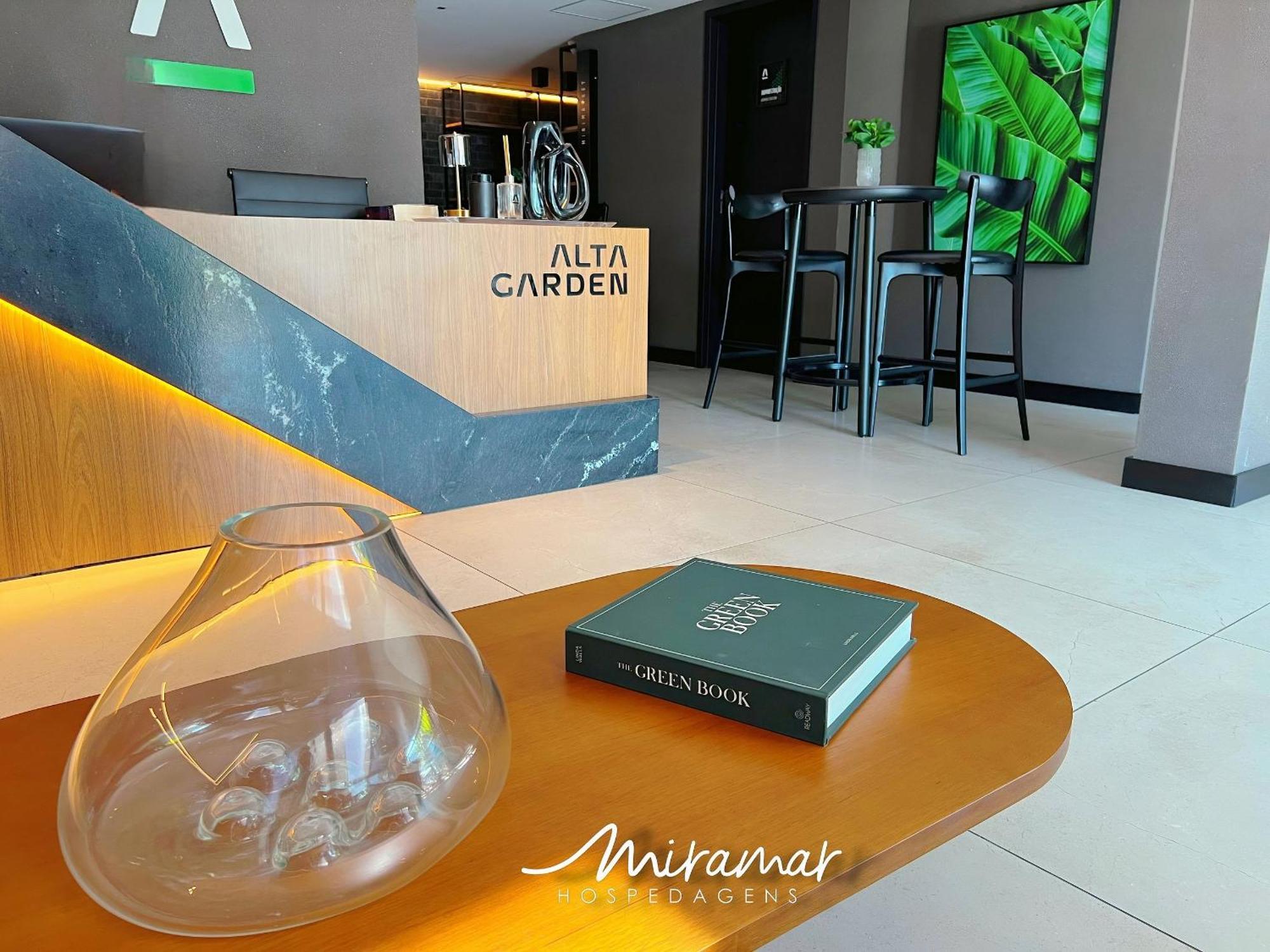 Apartamento Alta Garden- Pe Na Areia-miramar Hospedagens